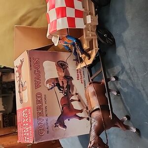 Vintage Purina Covered Wagon Toy Set with Realistic Action Horse. 1960-1970